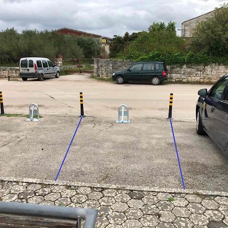 Apartman Knezovic Stari Grad  Eksteriør bilde